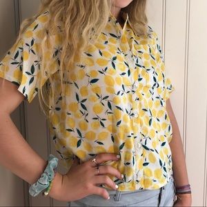 Japna Lemon Button up collard crop top